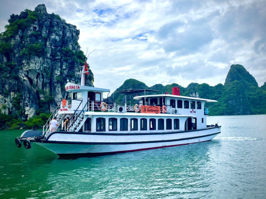 authentic sail halong