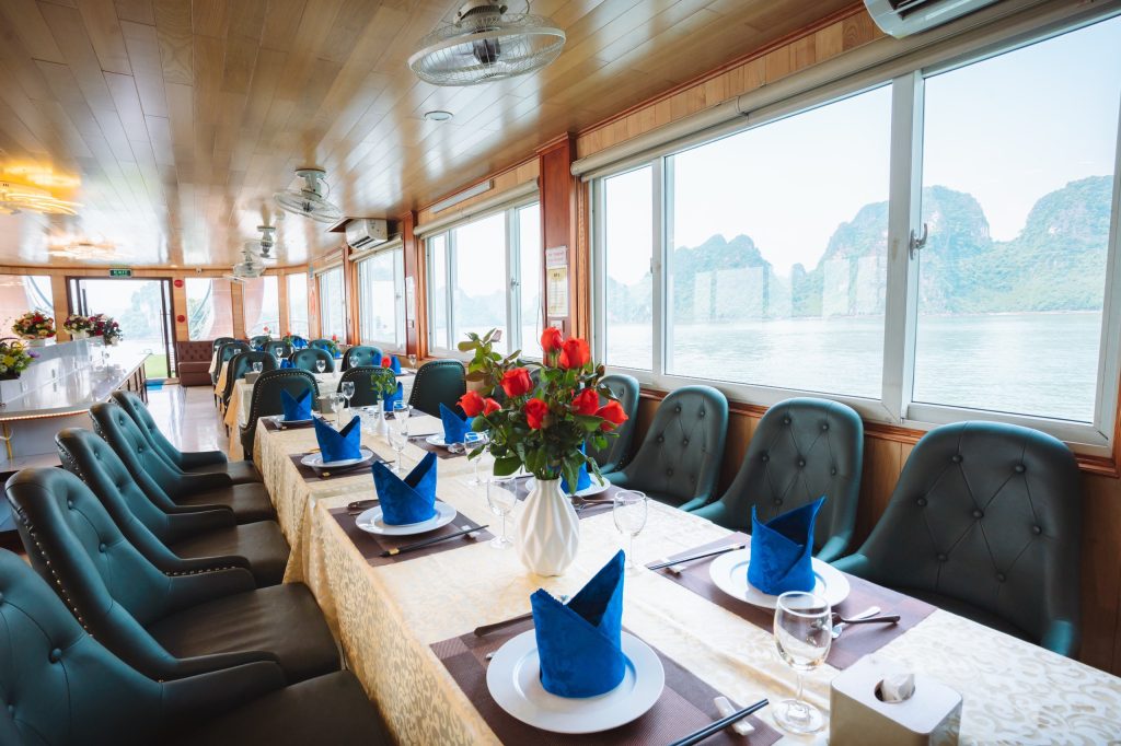 deluxe cruise halong bay